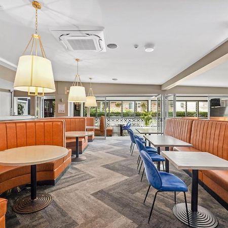 Grand Hotel And Studios Wyong Ngoại thất bức ảnh