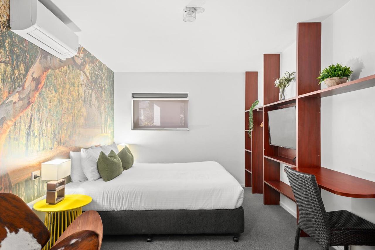 Grand Hotel And Studios Wyong Ngoại thất bức ảnh