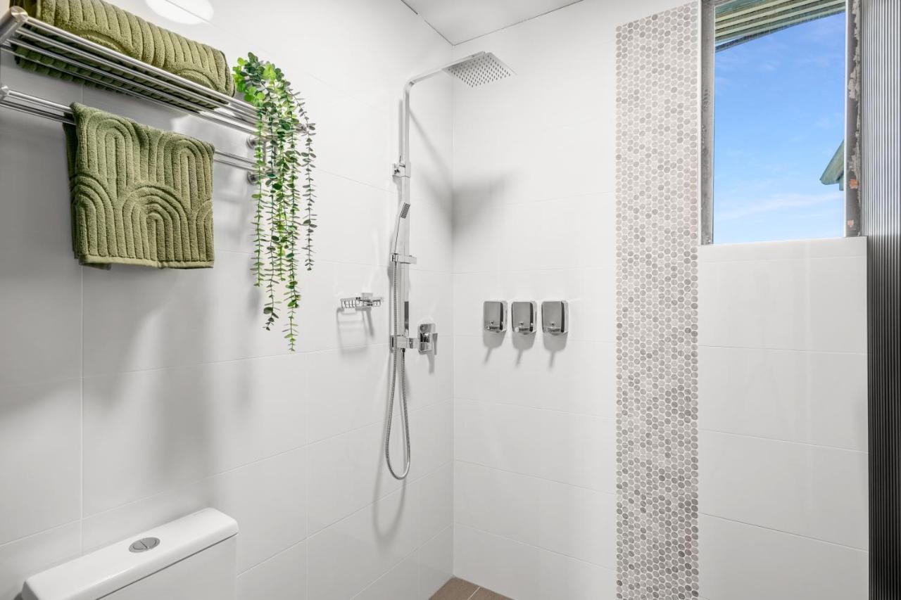 Grand Hotel And Studios Wyong Ngoại thất bức ảnh