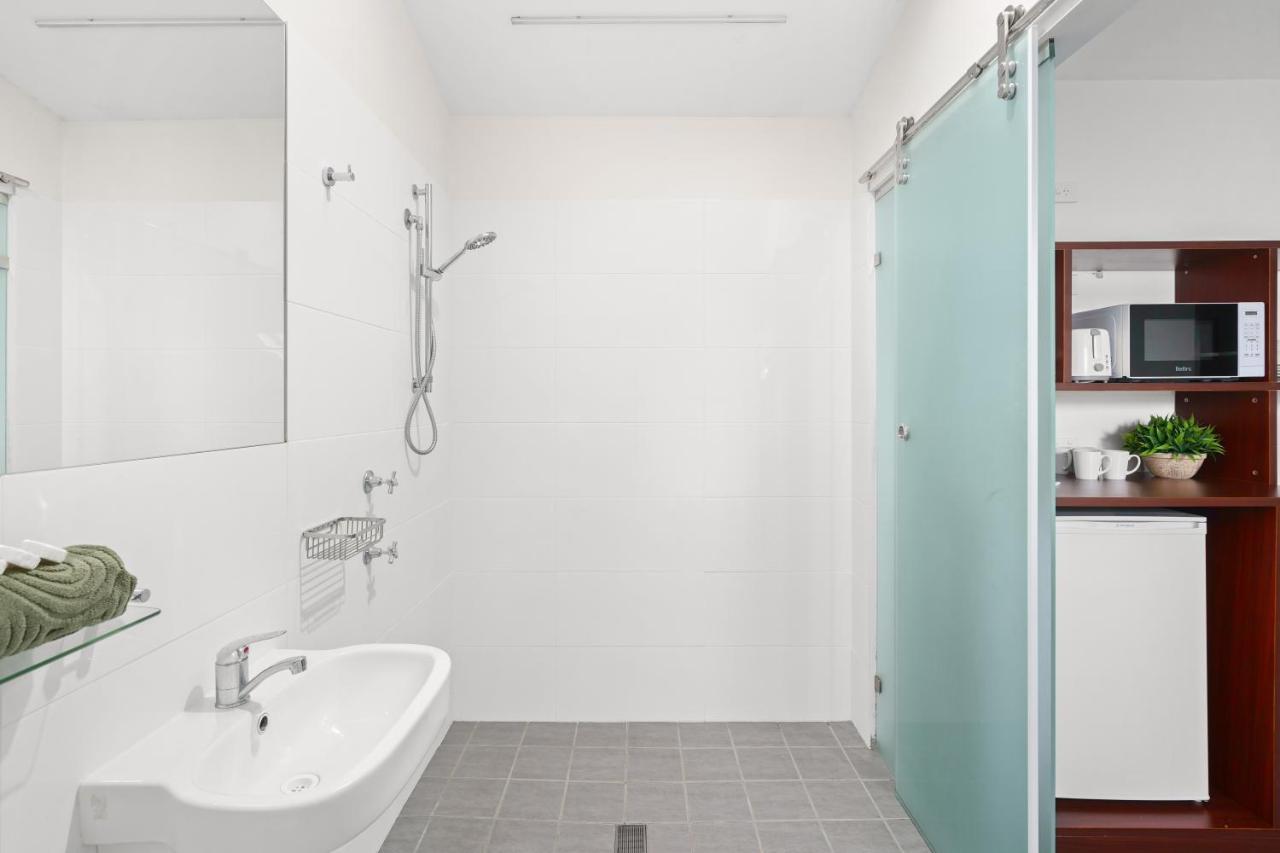 Grand Hotel And Studios Wyong Ngoại thất bức ảnh