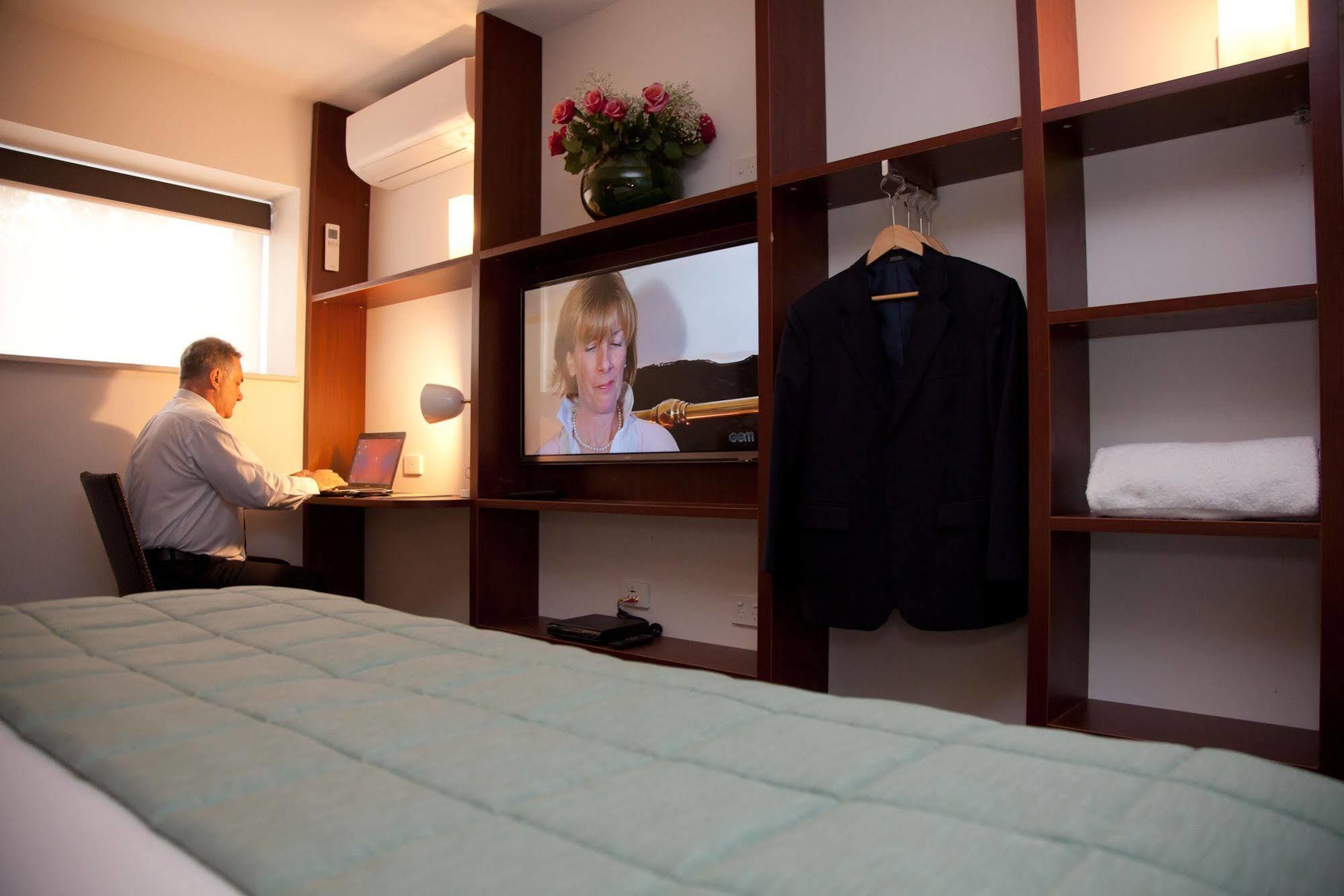 Grand Hotel And Studios Wyong Ngoại thất bức ảnh